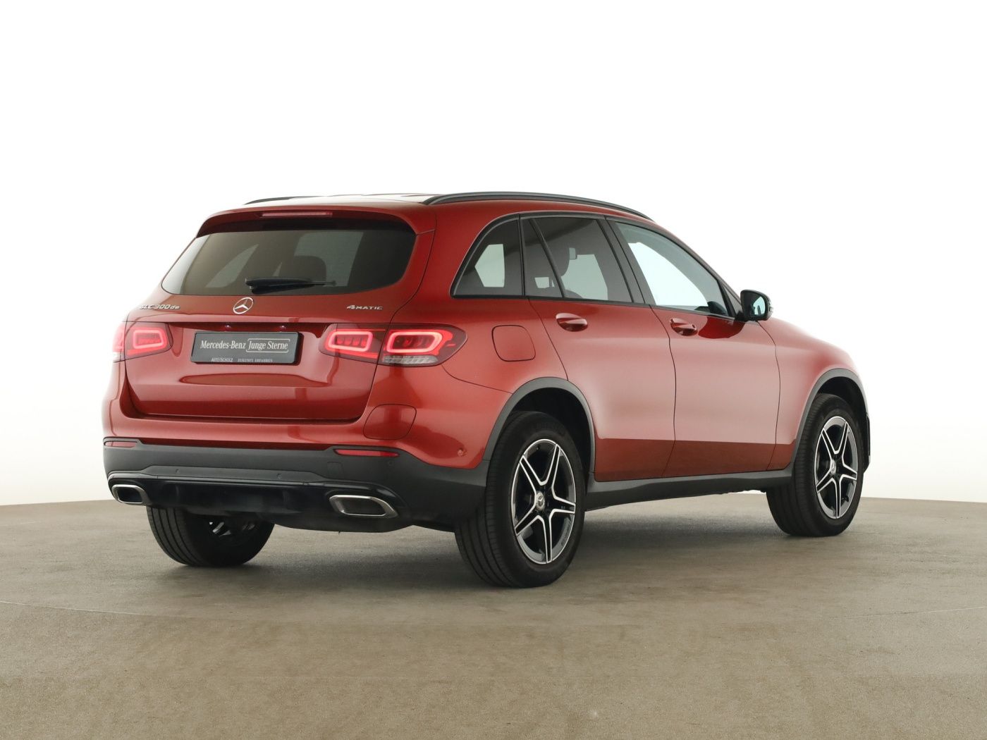 Mercedes-Benz GLC 300 de 4MATIC AMG NIGHT AHK LED DISTR MEMORY foto 7