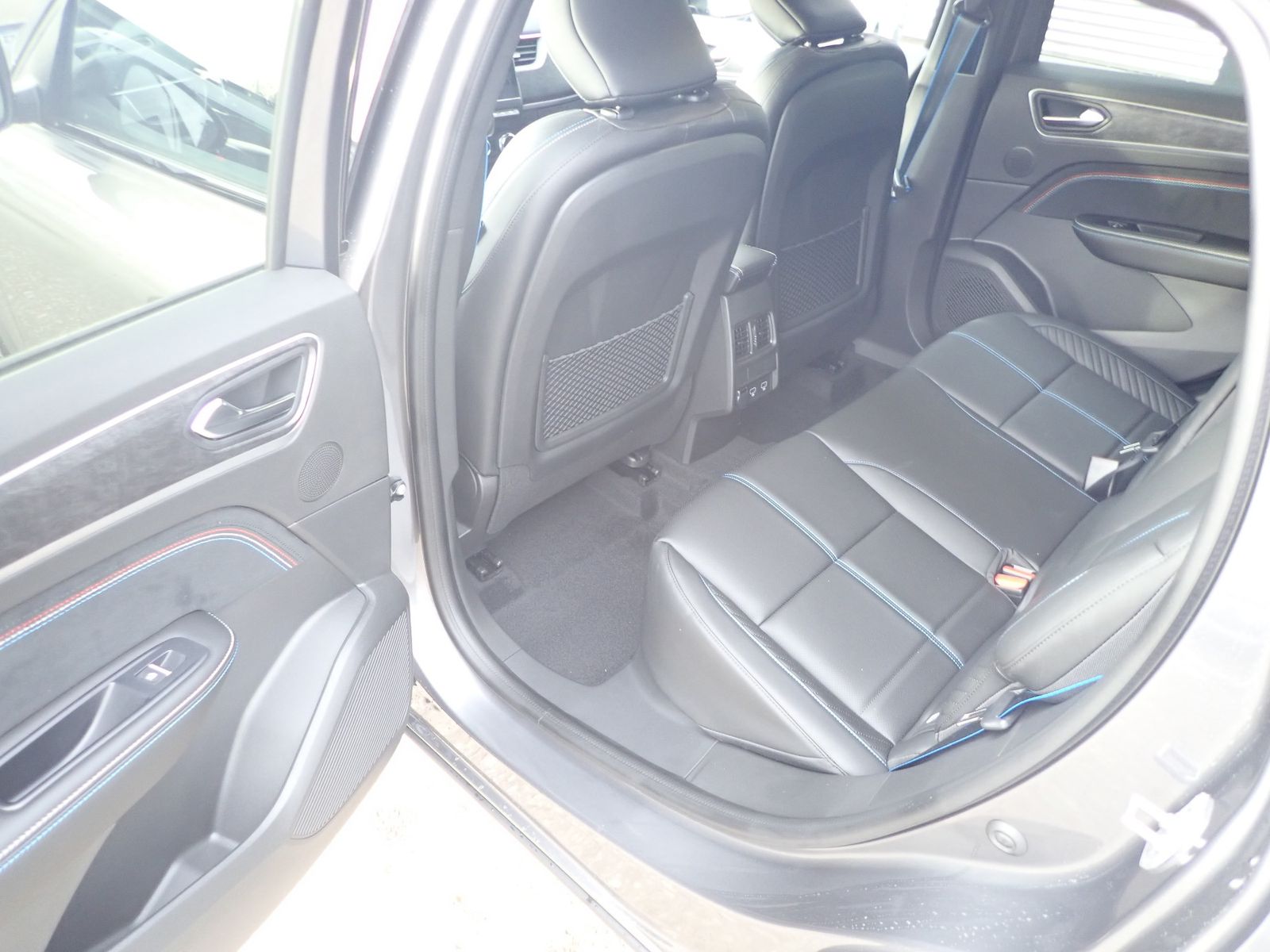 Fahrzeugabbildung Renault Arkana Esprit Alpine E-Tech Full Hybrid 145