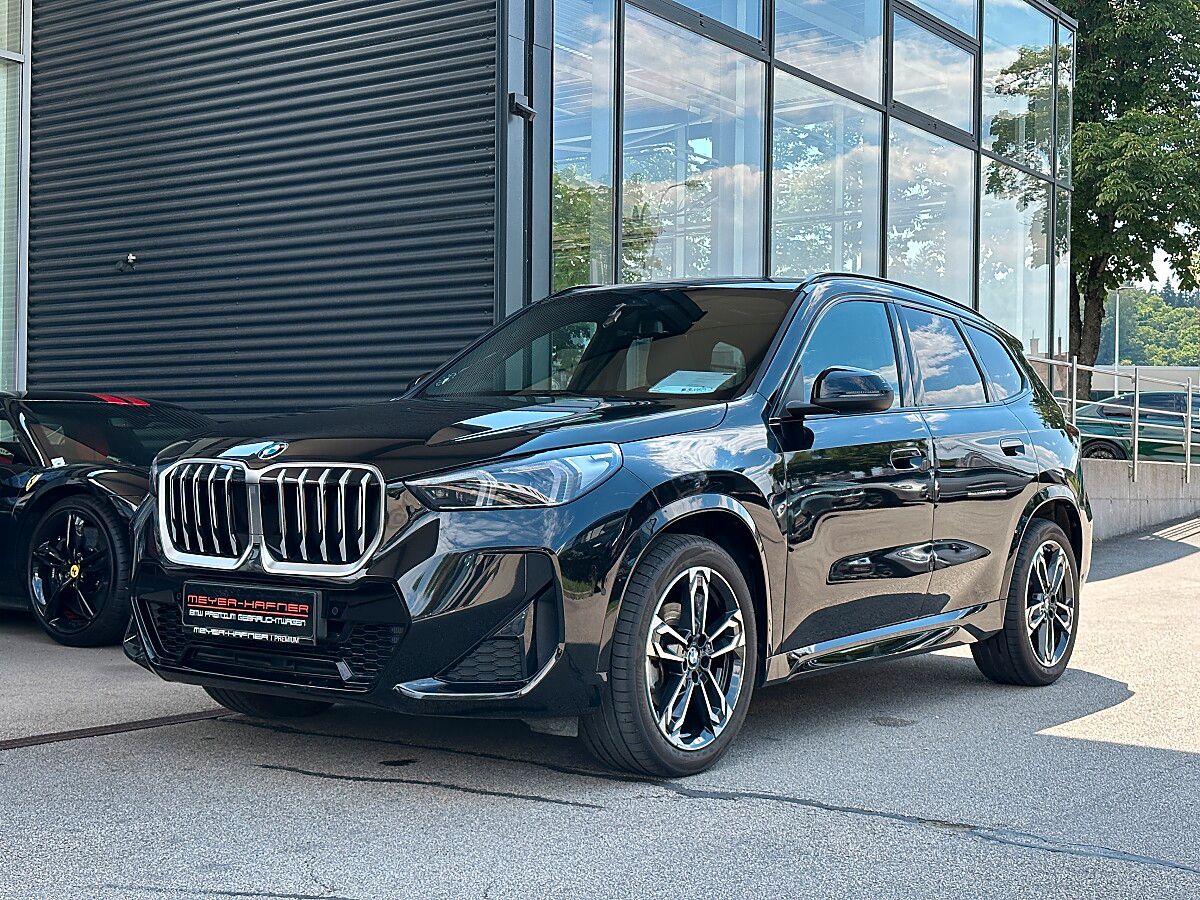 BMW X1 sDrive18i M-Paket Aut. / Panoramadach / Ko... imagem 2
