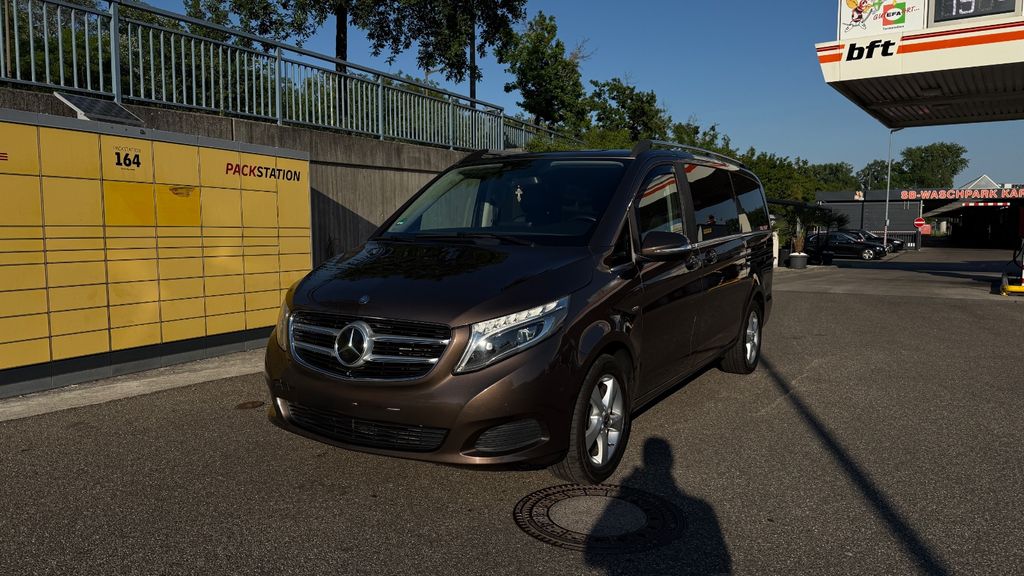 Mercedes-Benz V 250
