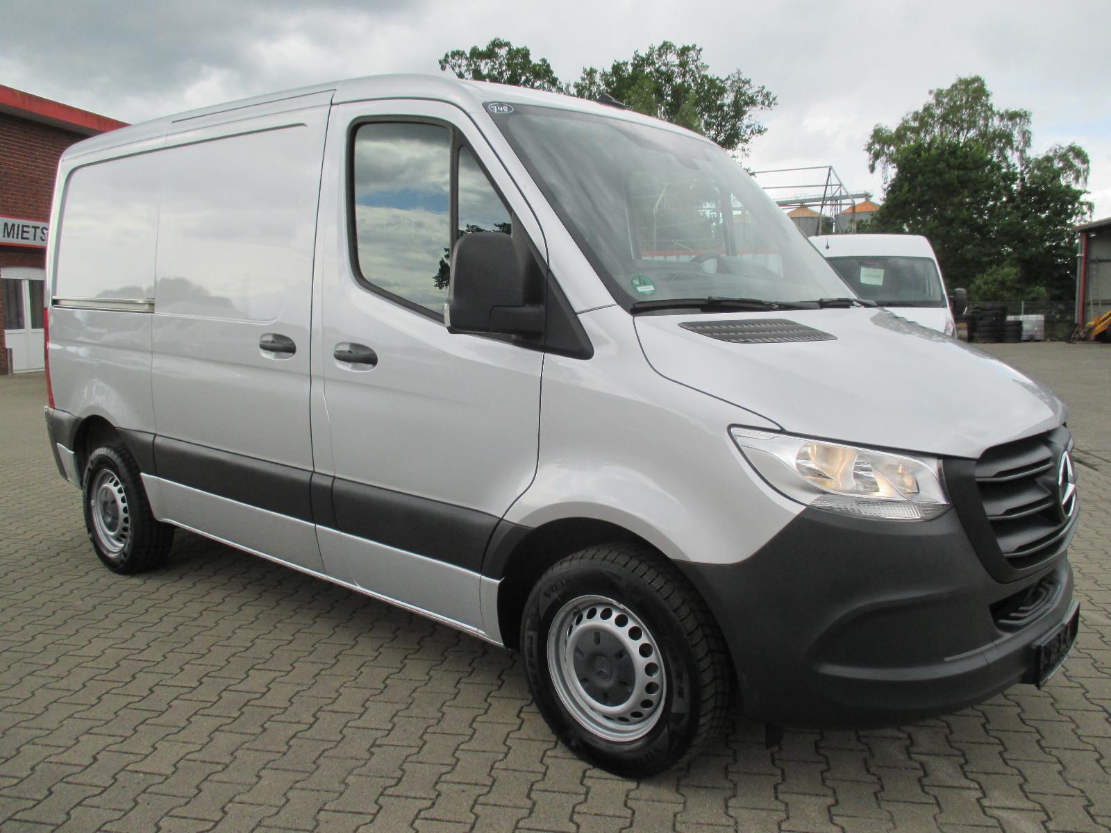 Mercedes-Benz Sprinter Kasten 211CDI /Klima /AHK /NAVI