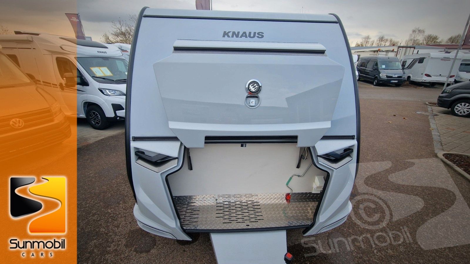 Fahrzeugabbildung Knaus Südwind 460 EU 60 Years E-Power Klima Mod.25
