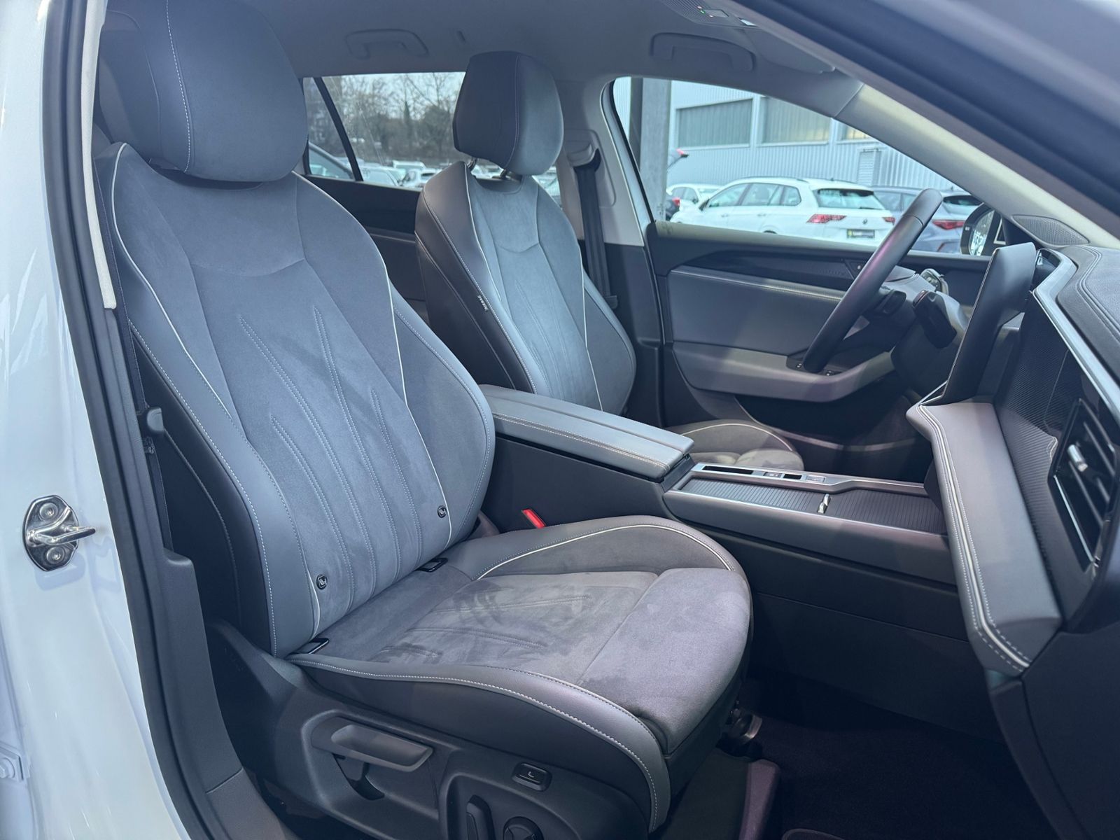 Volkswagen Passat Variant - Bild 22