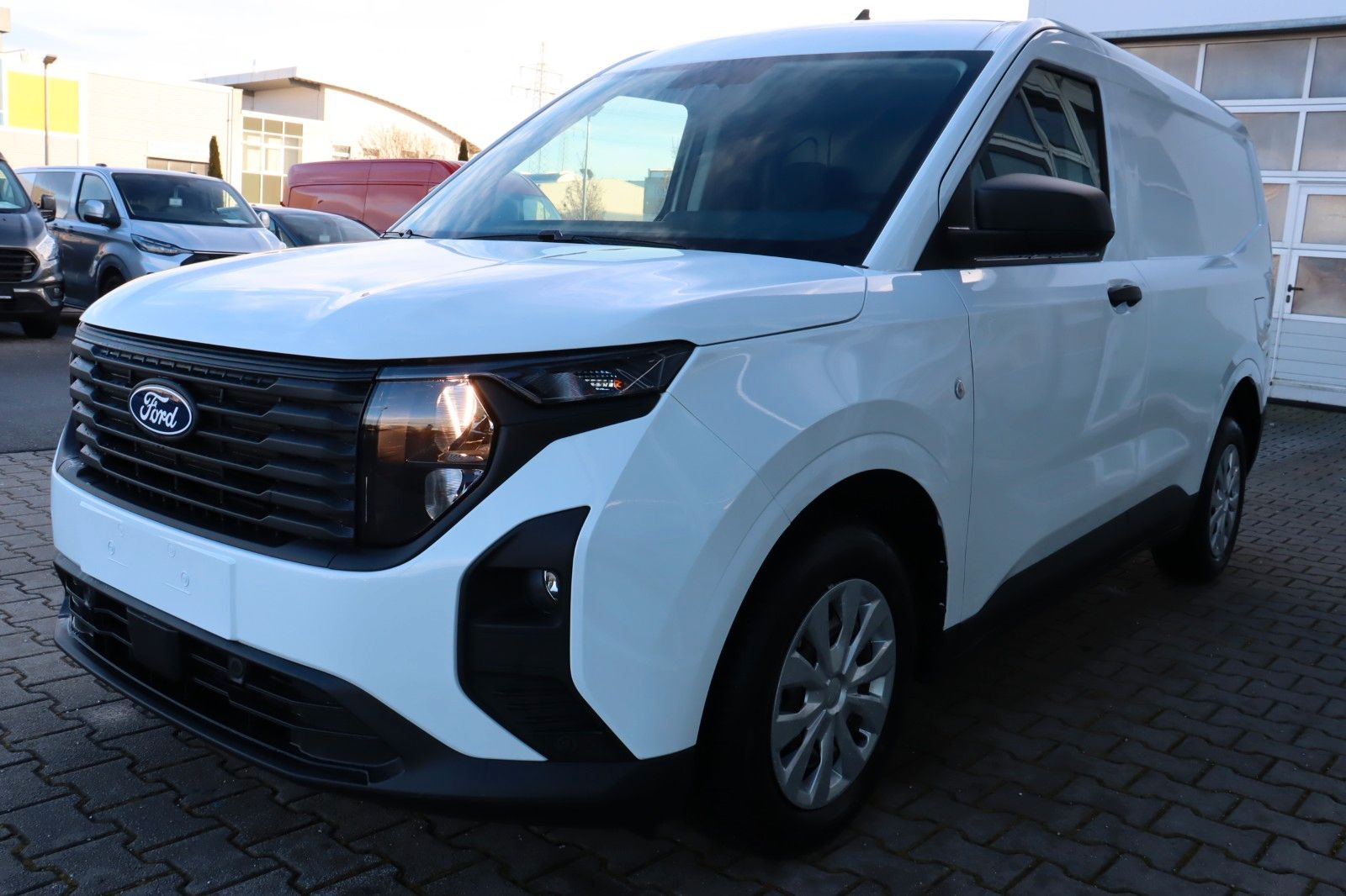 Ford Transit Courier Basis 1.5 EcoBlue 0,0% FIN mgl* imagem 3
