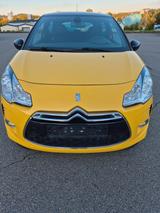 Citroën DS3 PureTech 82 SoChic SoChic - Citroën DS3: Gelb