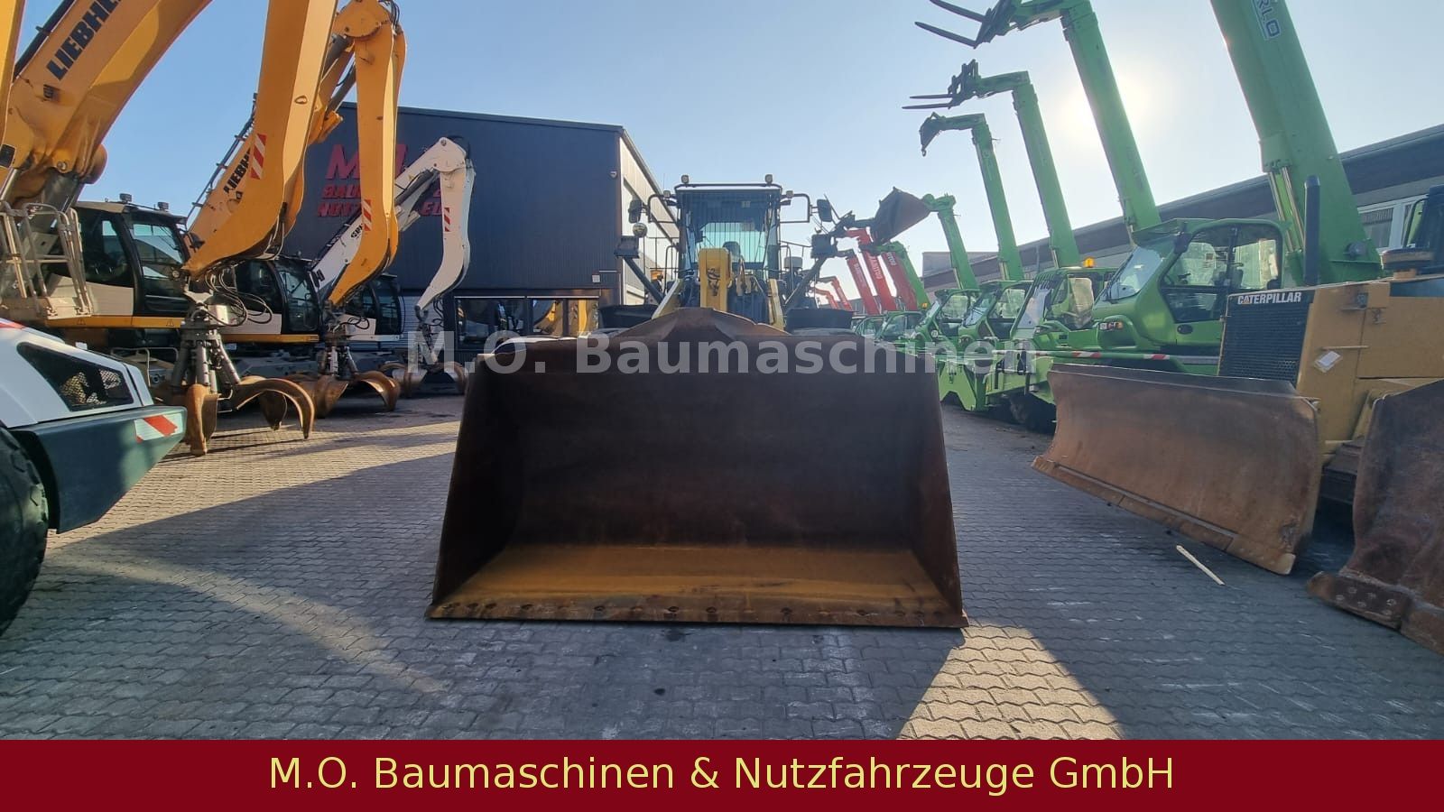 Fahrzeugabbildung Komatsu WA 470-8 / ZSA / Waage / AC/