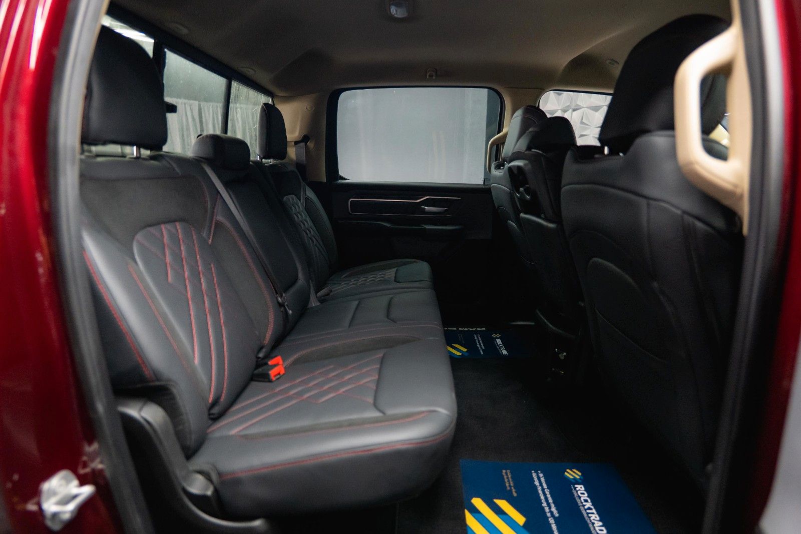 Fahrzeugabbildung Dodge RAM 5.7 V8 HEMI 4x4 OFFROAD Night Limited 19%