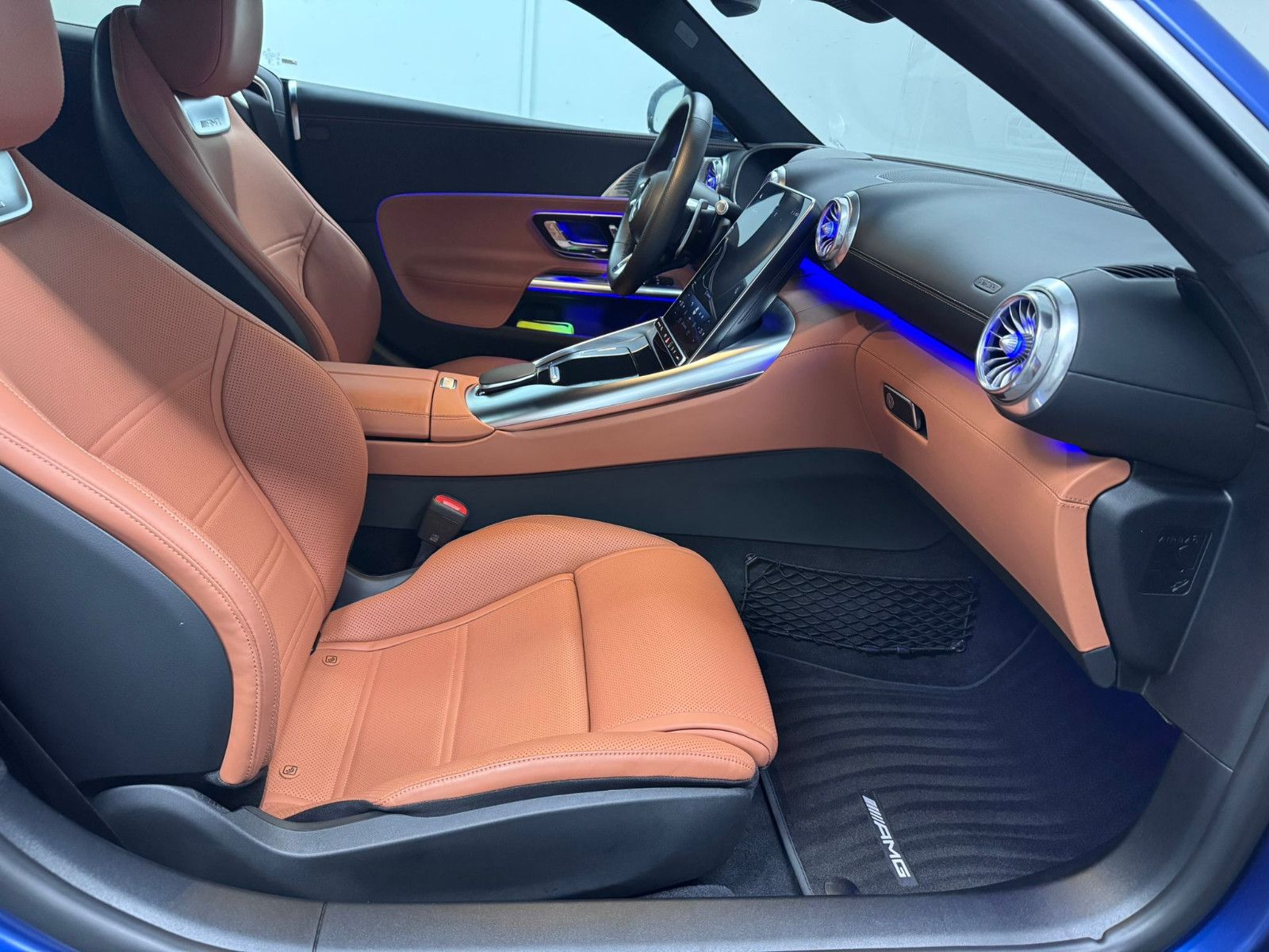 Fahrzeugabbildung Mercedes-Benz GT 63 4MATIC+ *LIFTSYSTEM*HEADUP*MANUFAKTUR*