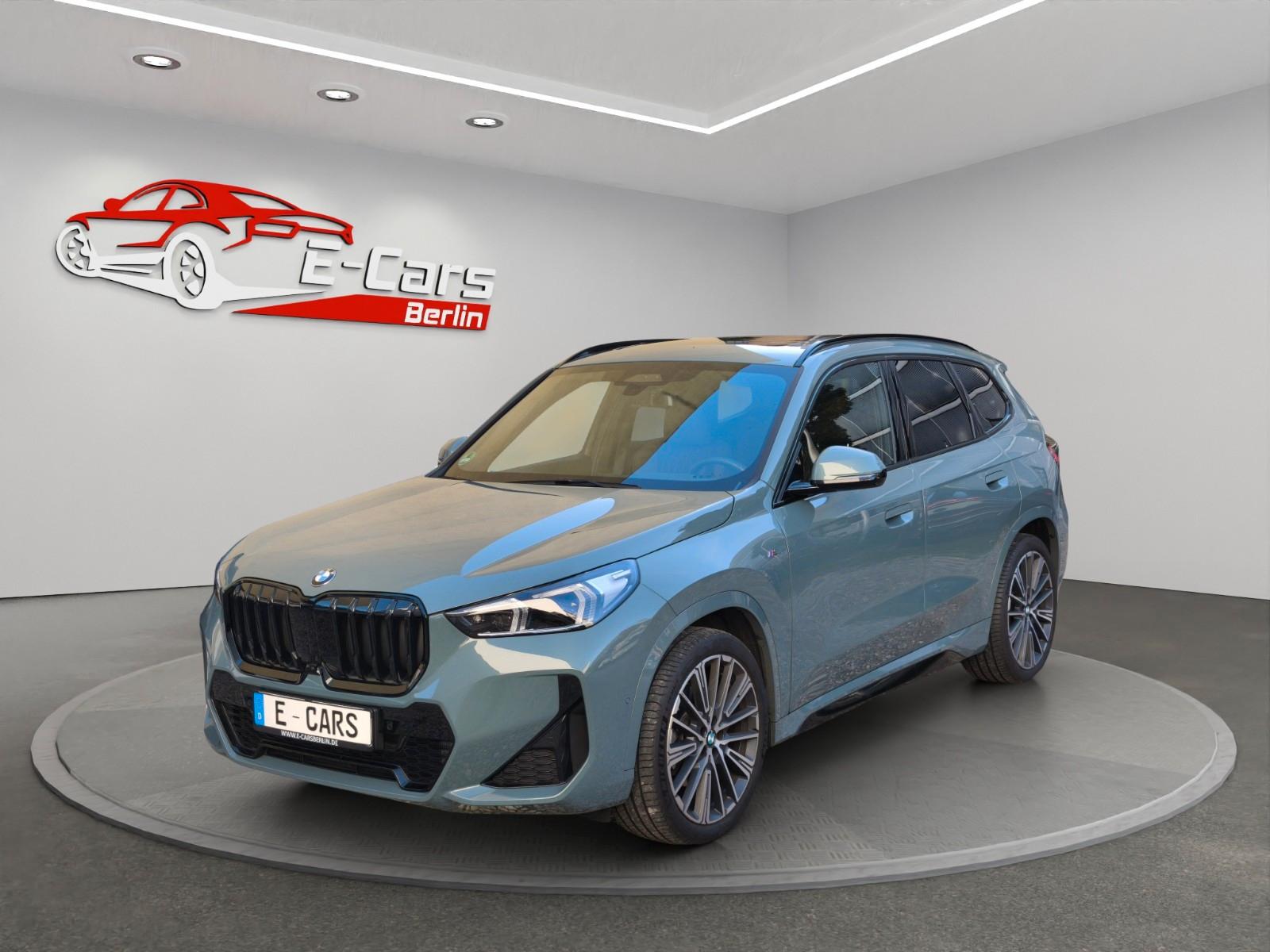 BMW X1 20 i*sDrive*M-SPORT*LED*PANO*AMBIENTE*KEYLESS