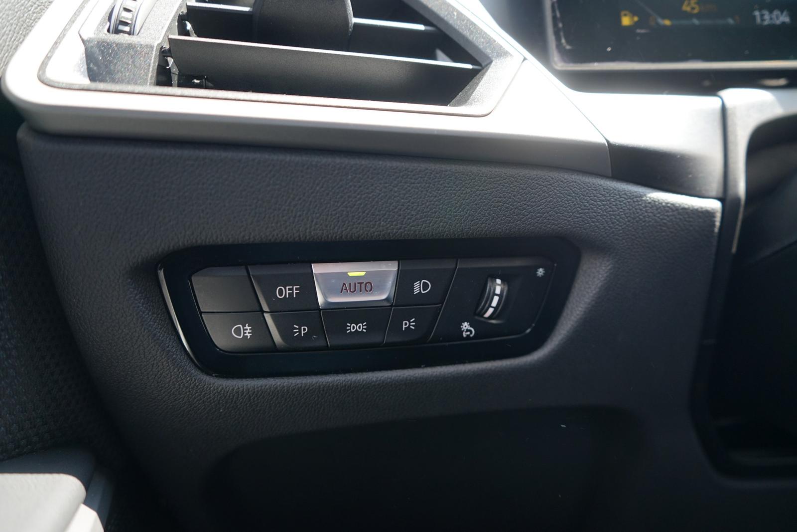 BMW 318 i LED Navi Totwinkel Head-Up Android Apple, миниатюра 29