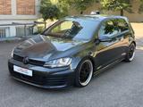 Volkswagen Golf VII Lim. GTD *Automatik* - Volkswagen Golf mit Diesel-Antrieb: Coupé