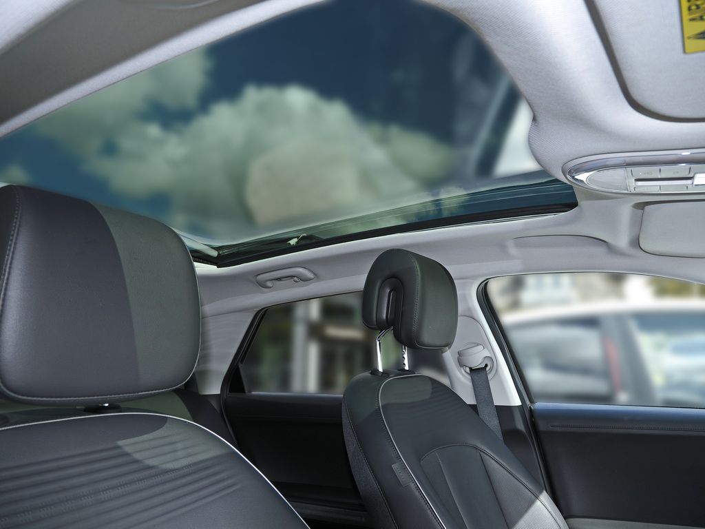 Fahrzeugabbildung Hyundai IONIQ 5 TECHNIQ ELEKTRO SHZ LHZ PANO NAVI KAMERA