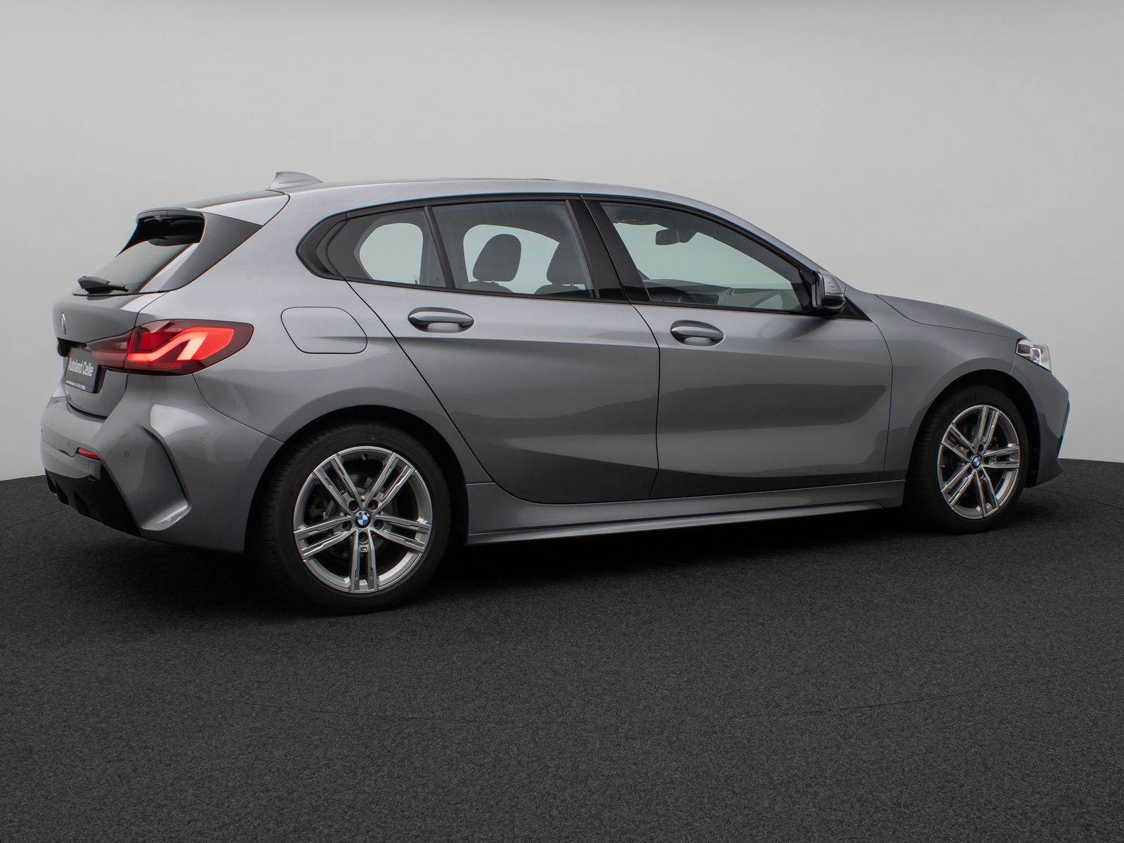 Fahrzeugabbildung BMW 118i M Sport DAB Panorama HiFi Adapt.LED Leder