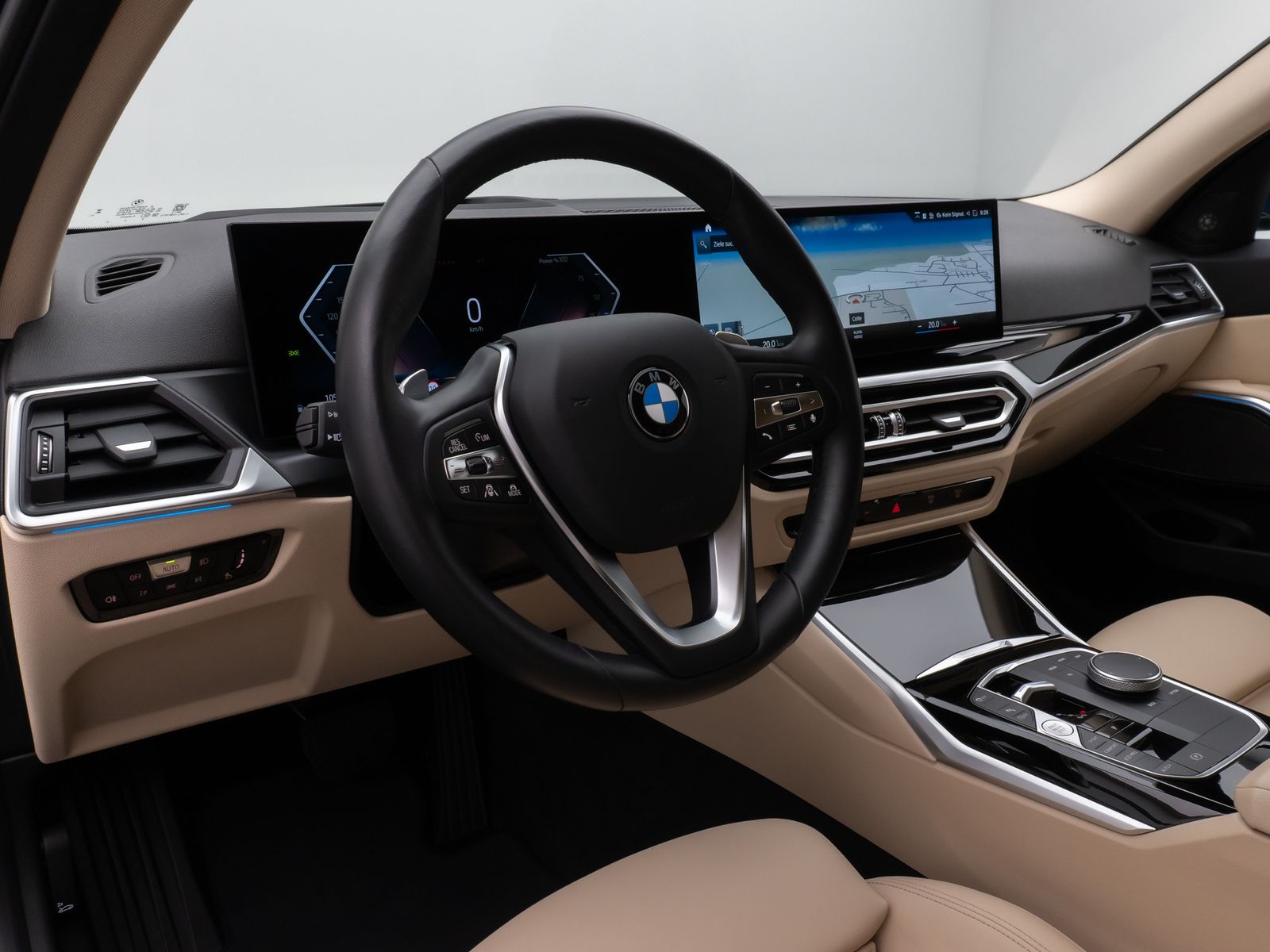 Fahrzeugabbildung BMW 320i Kamera HUD DAB H/K ACC Komfort Alarm Sport
