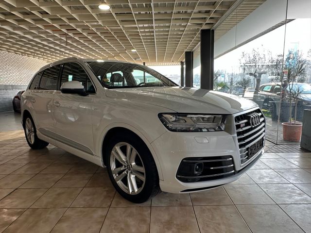 Audi SQ7 4.0 TDI quattro *TÜV NEU/AHK*