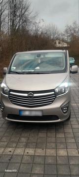 Opel Vivaro 1,6 Biturbo - Opel Vivaro von privat