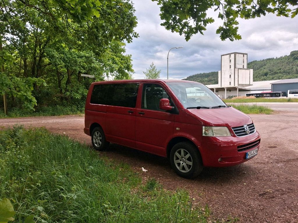 Image of Volkswagen T5 Multivan