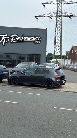 Volkswagen Golf 2.0 TSI DSG BMT GTI GTI