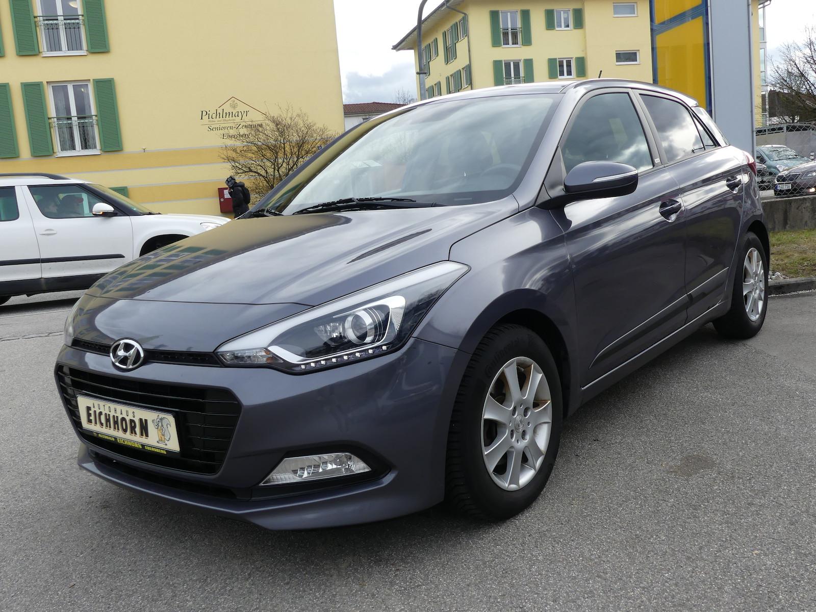 Hyundai i20 blue Passion, Sitzheizung, WR+SR, PDC