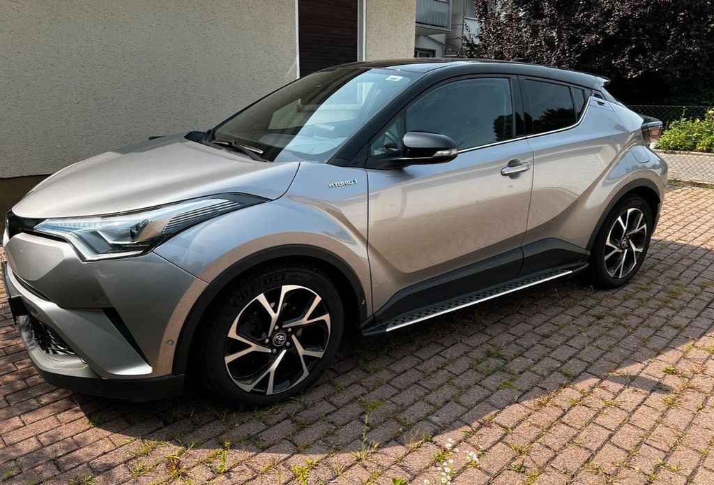 Image of Toyota C-HR