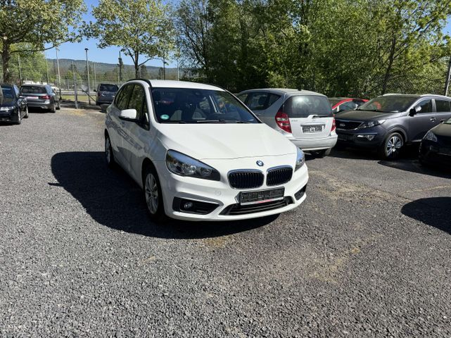 BMW 218