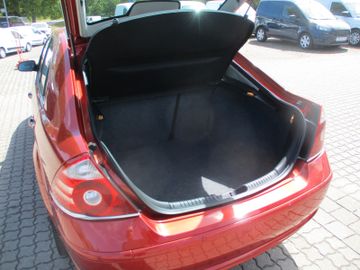 Ford Mondeo Ghia X Klimaa. + PDC + Xenon