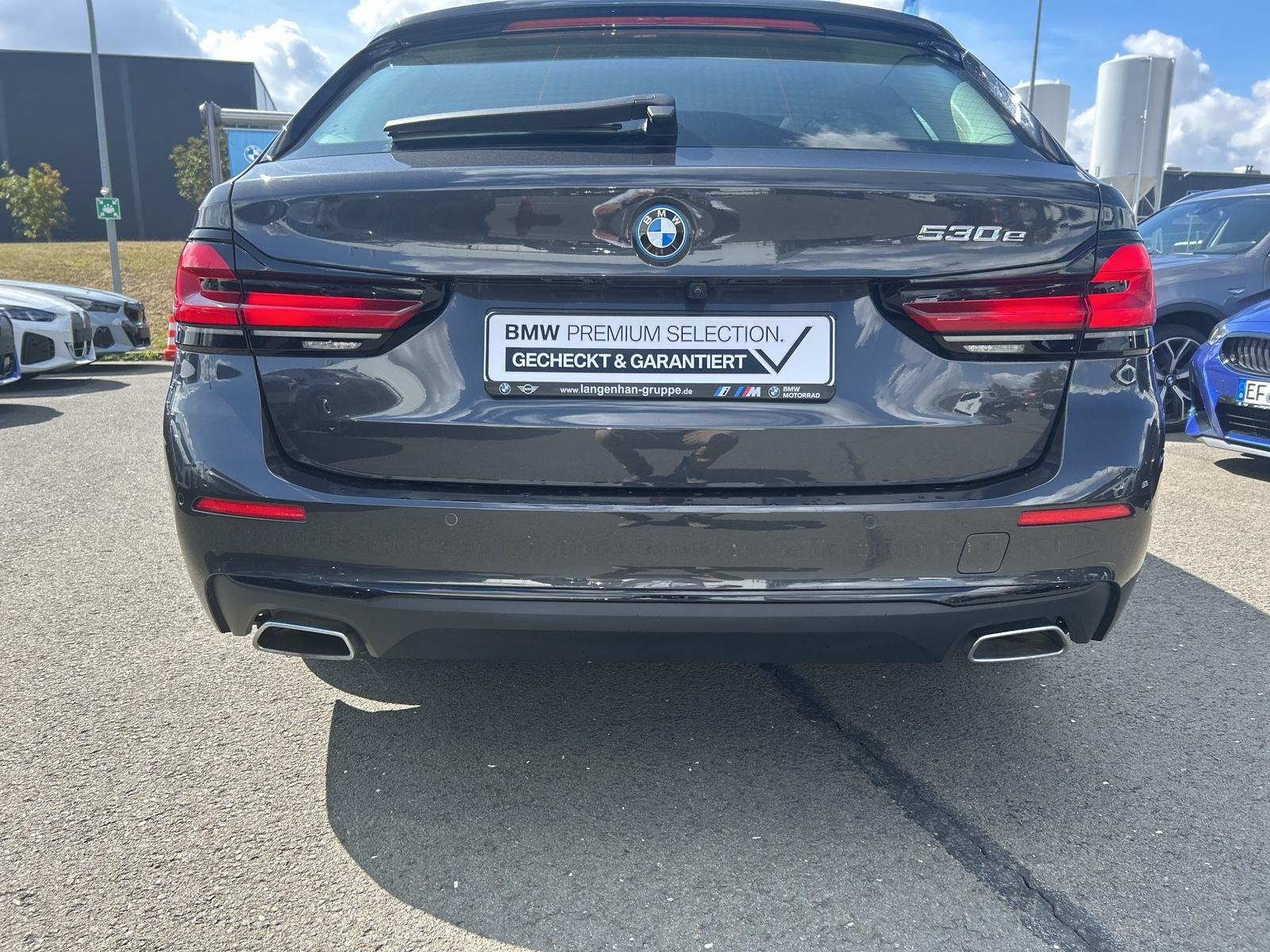 BMW 530e Tour LASER PANO Head-Up Komfortsitz Laserli