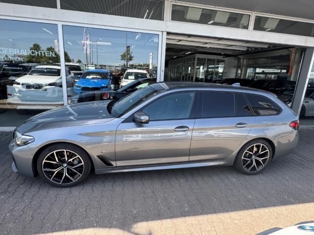 BMW 530 i xDrive Tour. A M Sport 19'' Leder AHK Alar