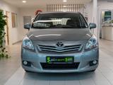 Toyota Verso 1.8 Edition 7Sitze Pano Klima LM ZV PDC AH - Toyota Verso: 1.8