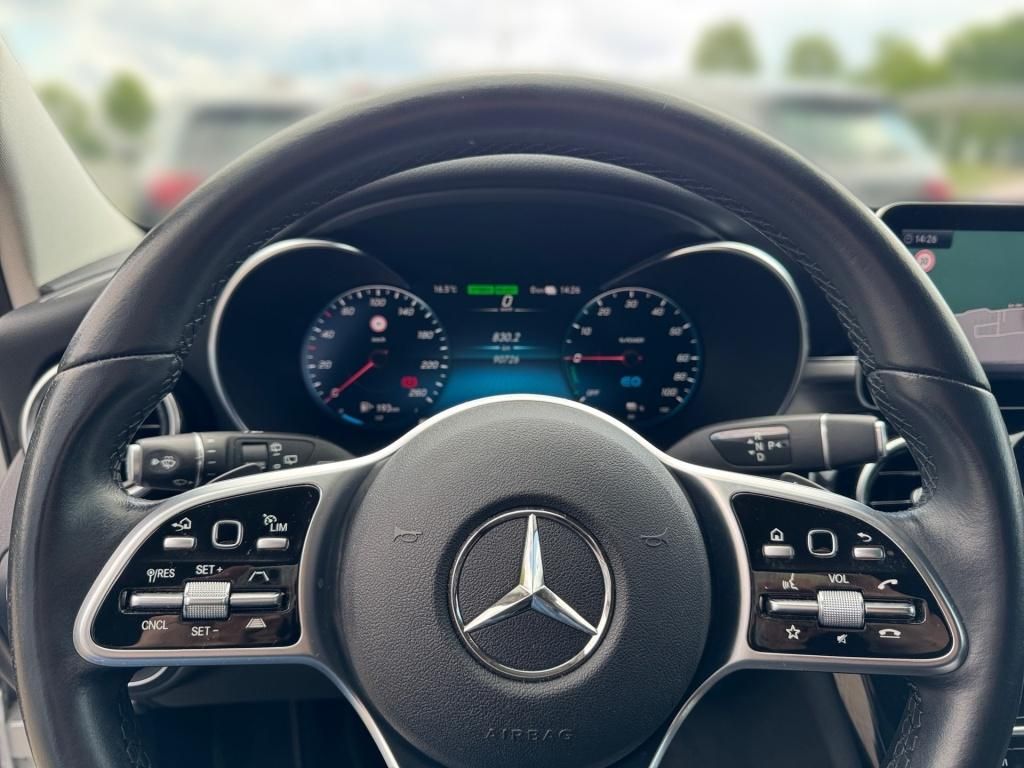 Fahrzeugabbildung Mercedes-Benz C 300 deT Avantg. AHK Totwi. SHZ Ambie. Burm.