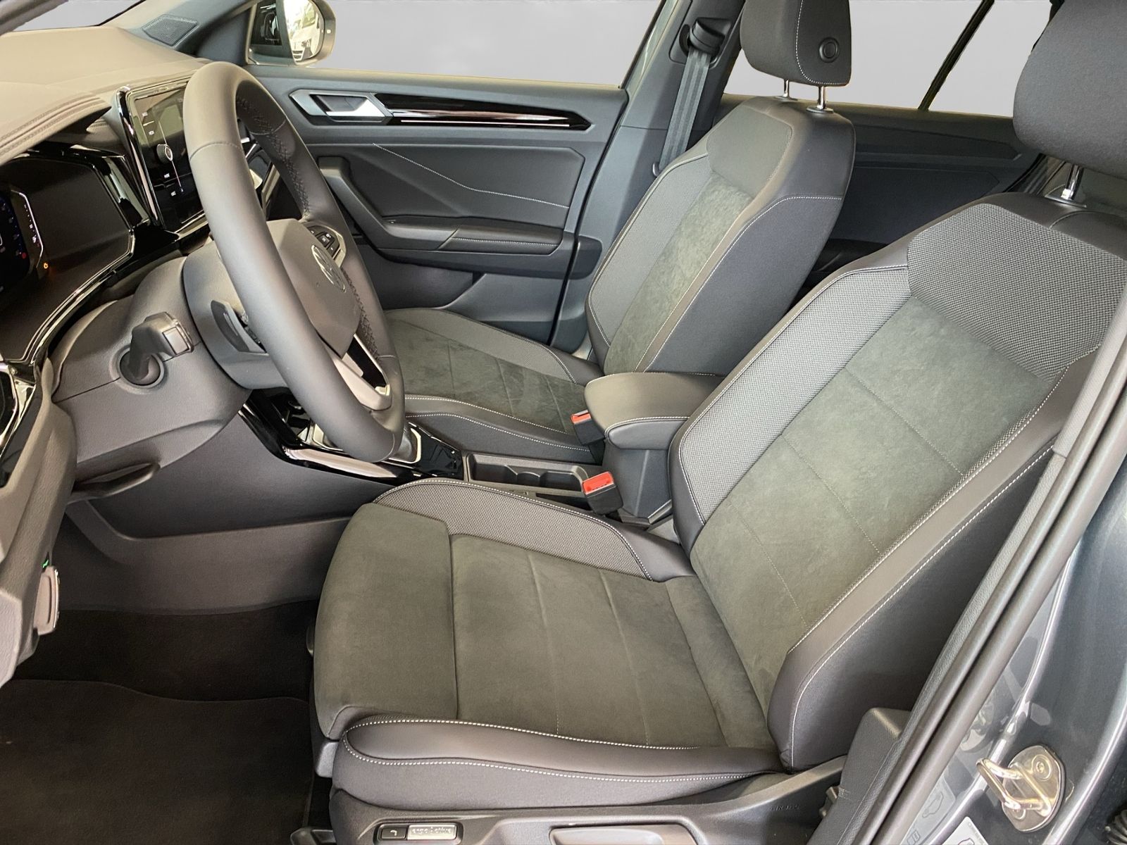 Volkswagen T-Roc - Bild 9