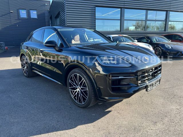 Porsche Cayenne E-Hybrid Coupe 2025 °schwarz/braun° VOLL