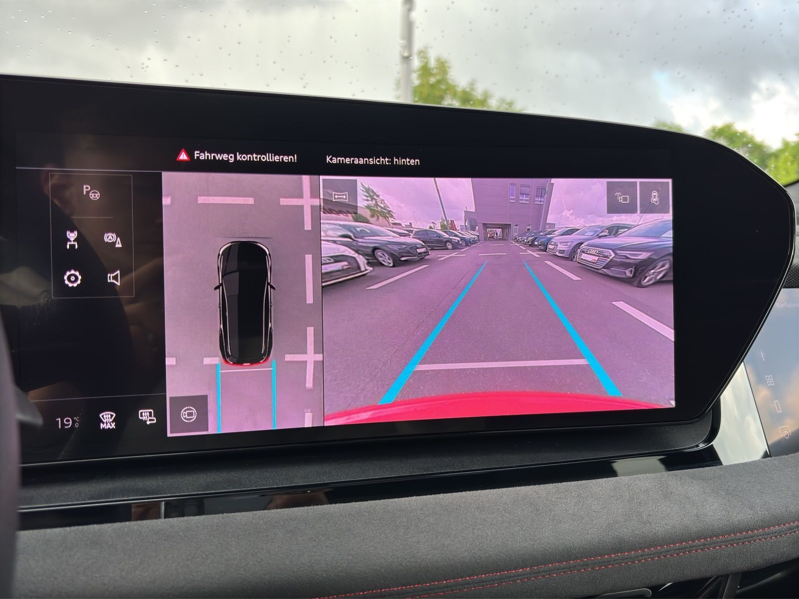 Audi SQ6 e-tron - Bild 22