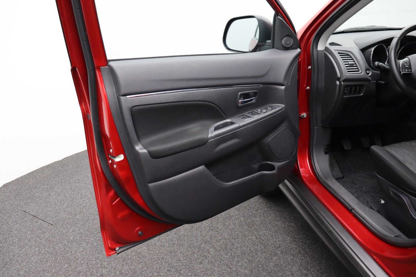 Fahrzeugabbildung Mitsubishi ASX 2.0 Intro Edition 2WD