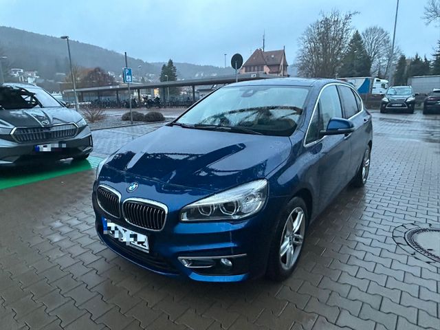 BMW 220d*xDrive*HUD*LED*HiFi*Memory*Pano*Kam*Luxury*