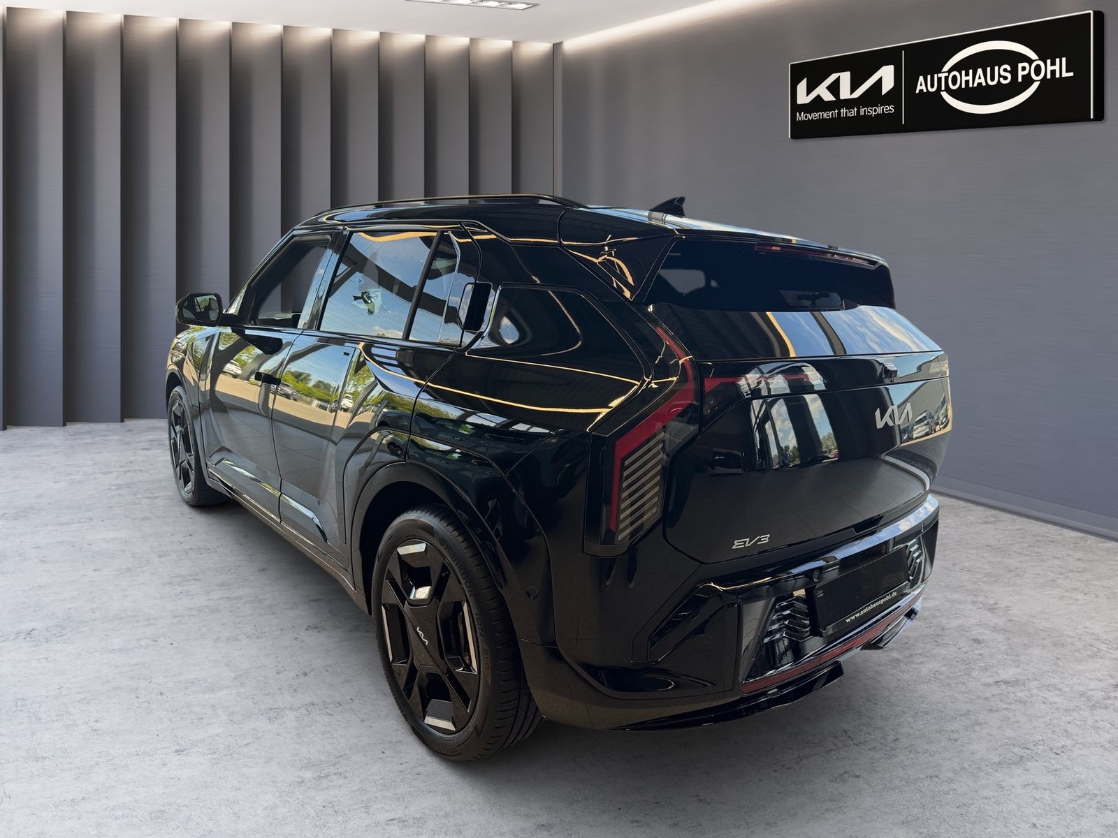 Fahrzeugabbildung Kia EV3 81,4 KWH GTL DWP COM GD