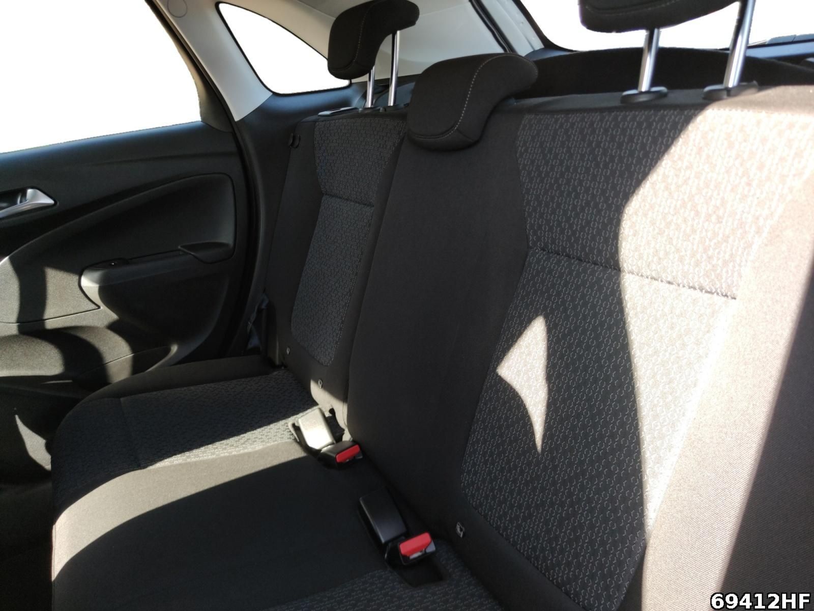 Fahrzeugabbildung Opel Crossland (X) 1.2 Turbo Enjoy (EURO 6d)