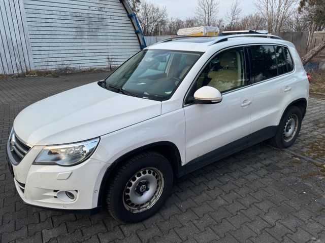 Volkswagen Tiguan 2.0 TSI *4Motion*DSG*PANORAMA*XENON*