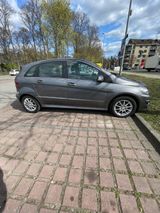 Mercedes-Benz B 200 - Automatikgetriebe, wenig Kilometer - Automatikgetriebe Gebrauchtwagen