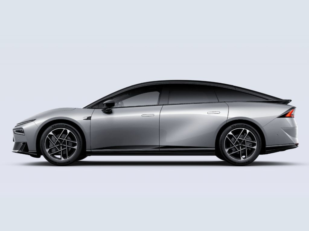 XPENG P7