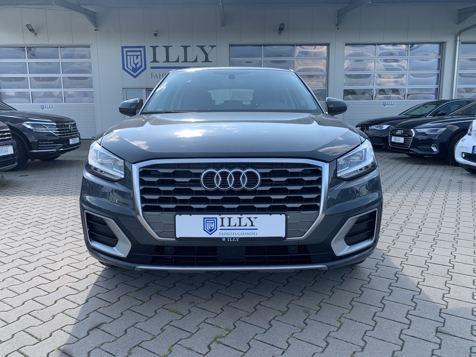 Fahrzeugabbildung Audi Q2 35 TFSI*Sport*Leder*LED*PDC*Klima*Navi*