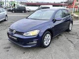 Volkswagen Golf VII Lim. DSG Comfortline BlueMotion PDC - Volkswagen Golf: V Bluemotion