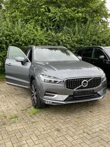 Volvo XC60 B4 D AWD Inscription/HUD/Keyless/Panorama - Volvo XC60 Gebrauchtwagen in Wuppertal