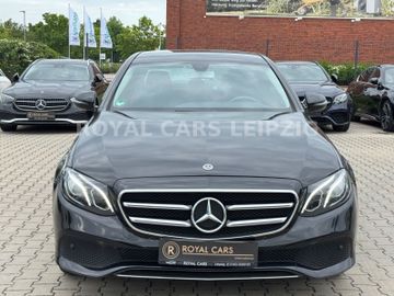 Mercedes E 220 - 2