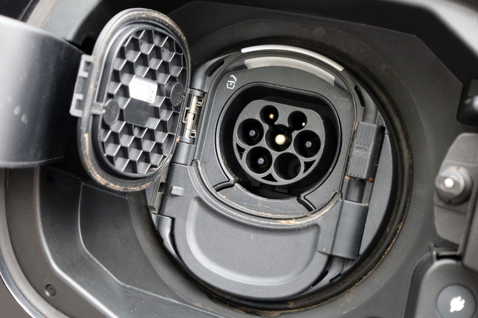 Fahrzeugabbildung Mercedes-Benz GLE 350de 4M Leder,Navi,LED,Kamera,SH,PDC,ParkP.