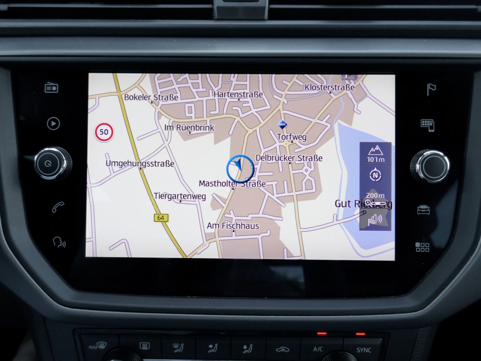 Fahrzeugabbildung SEAT Ibiza Style 1.0 TSI | RFK Navi App DAB+