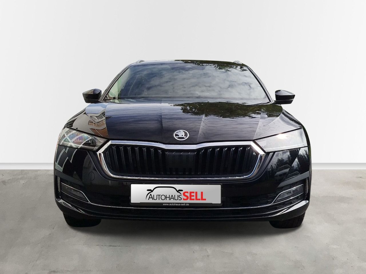 Fahrzeugabbildung SKODA Octavia Combi Style TD110/2.0A7F, AHK