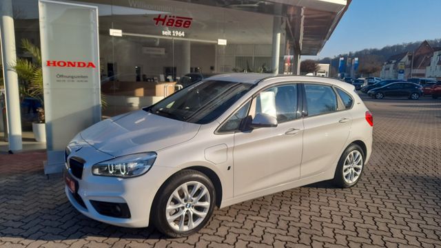 BMW 225 Active Tourer Advantage, LED, Navi, Allrad