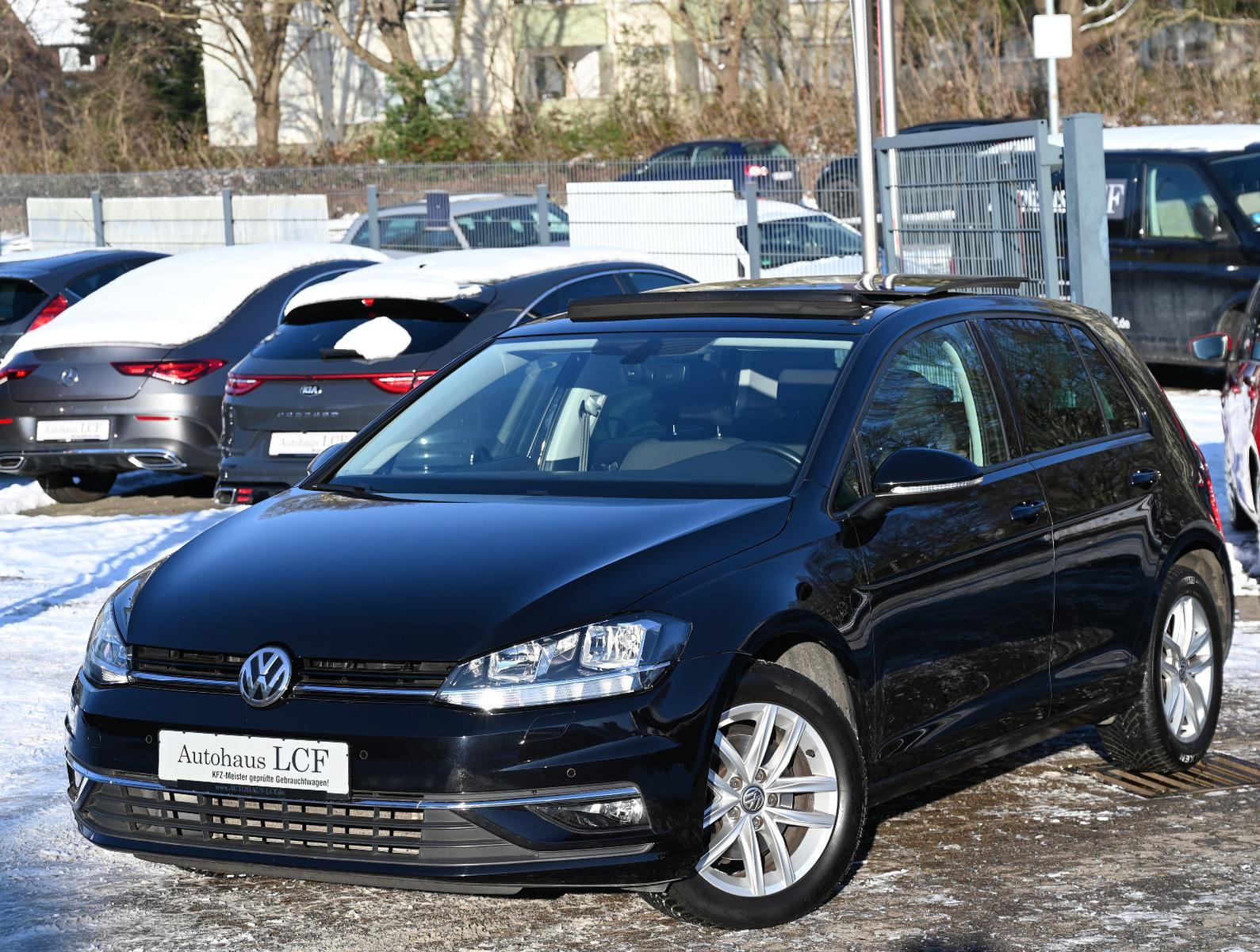 Volkswagen Golf VII 1.4 TSI Comfortline PanoSSD CarPlay PDC