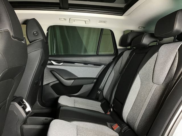 Fahrzeugabbildung Skoda Octavia Selection 1.5TSI DSG/AHK/ACC/Panorama